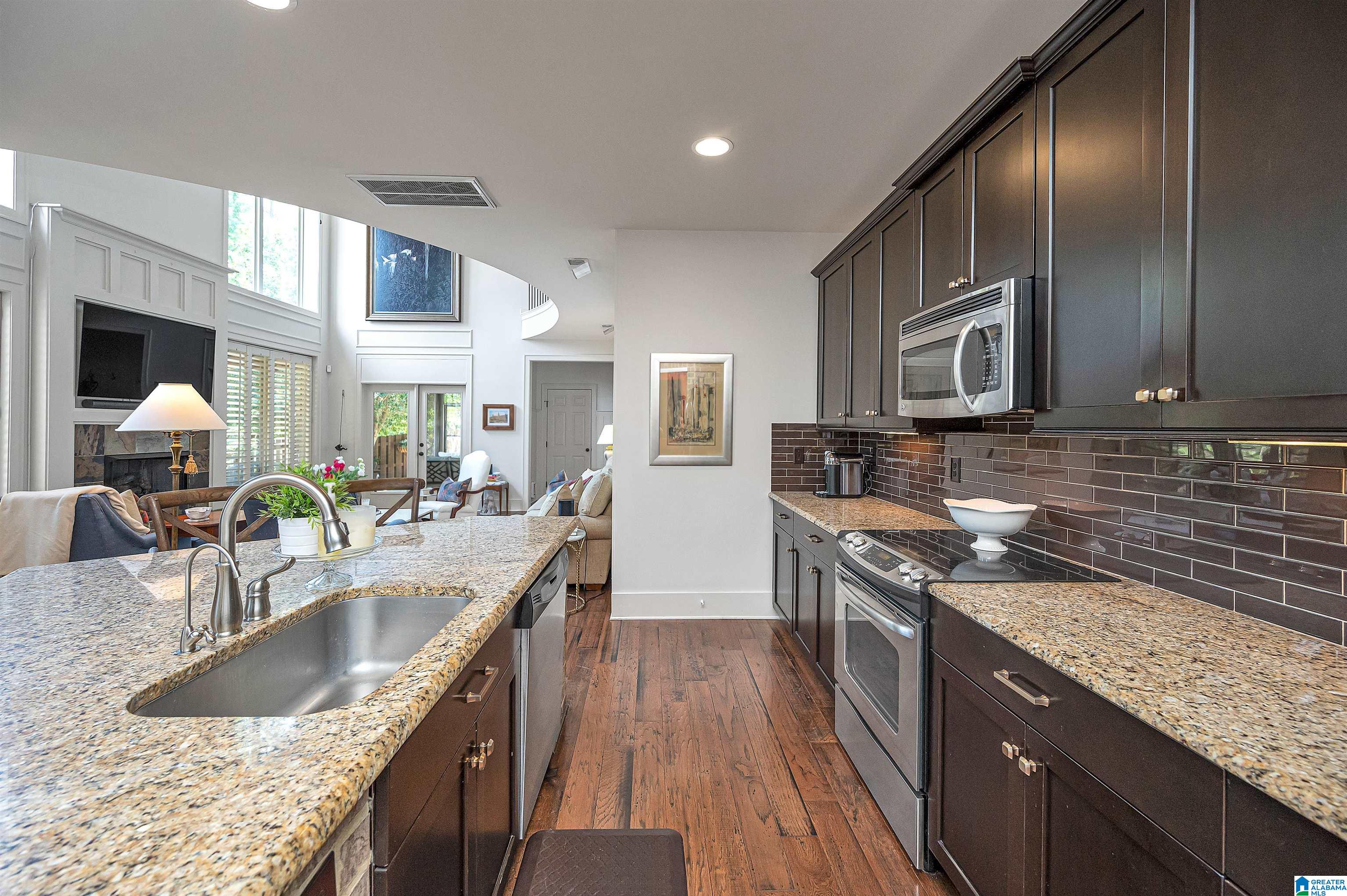 4657 Riverview Drive Birmingham, AL 35244 - Photo 15 of 58