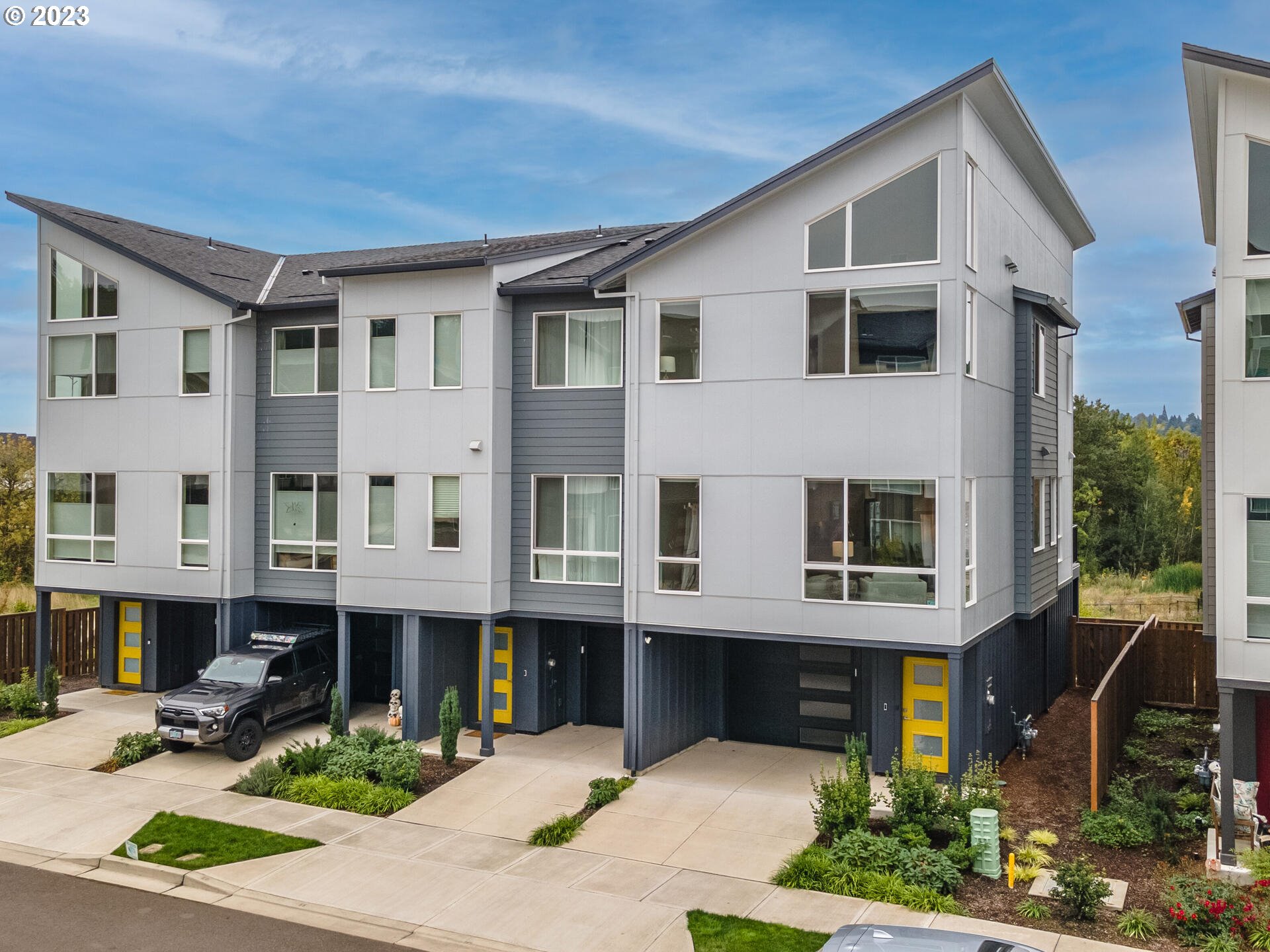 17100 Southwest Albatross Lane Beaverton, OR 97007 - Photo 1 of 48