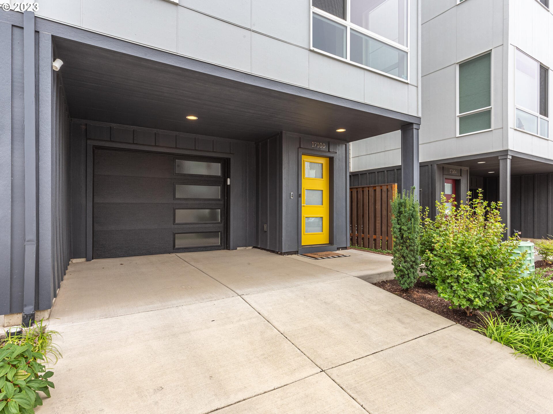 17100 Southwest Albatross Lane Beaverton, OR 97007 - Photo 4 of 48