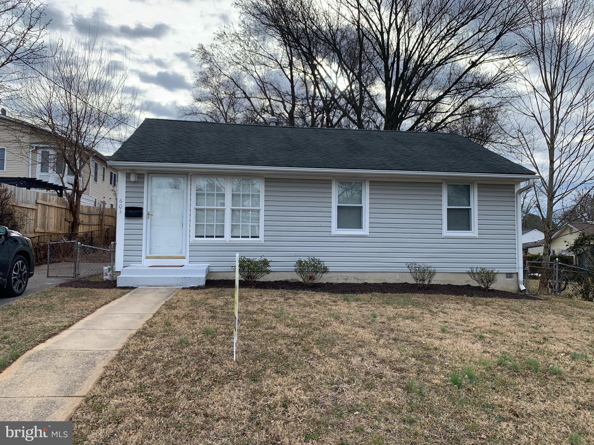 603 Pinewood Road Rockville, MD 20850 - Photo 1 of 12 Exterior Front