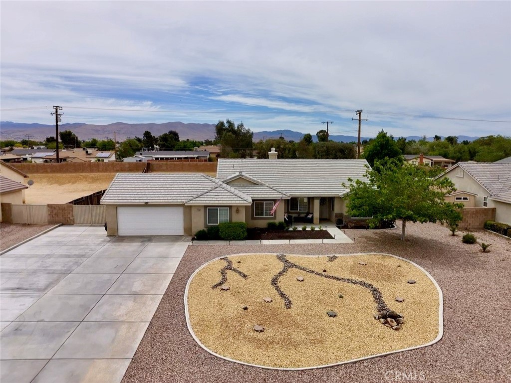 21243 Nisqually Road Apple Valley, CA 92308 - Photo 1 of 31