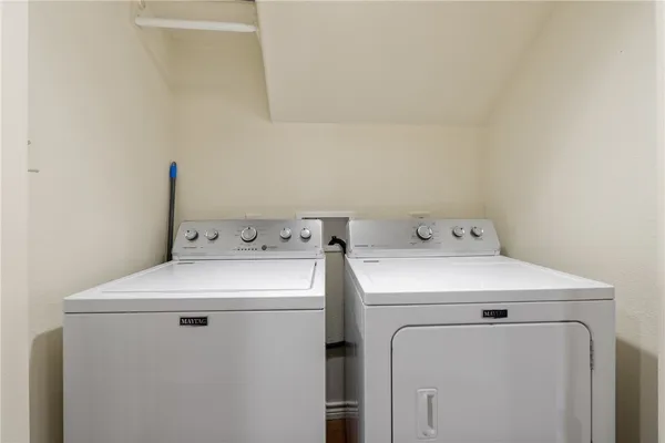 $695 | 2902 Old Ironsides Drive, College Station, TX 77845