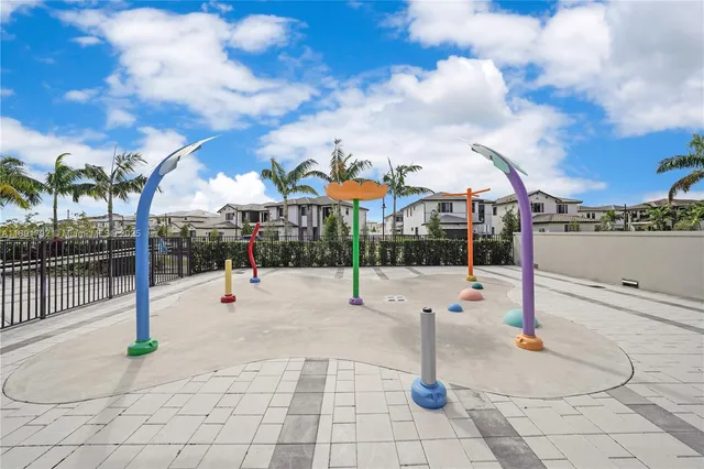 $525,000 | 8167 Northwest 41st Street, Unit E203, Doral, FL 33166