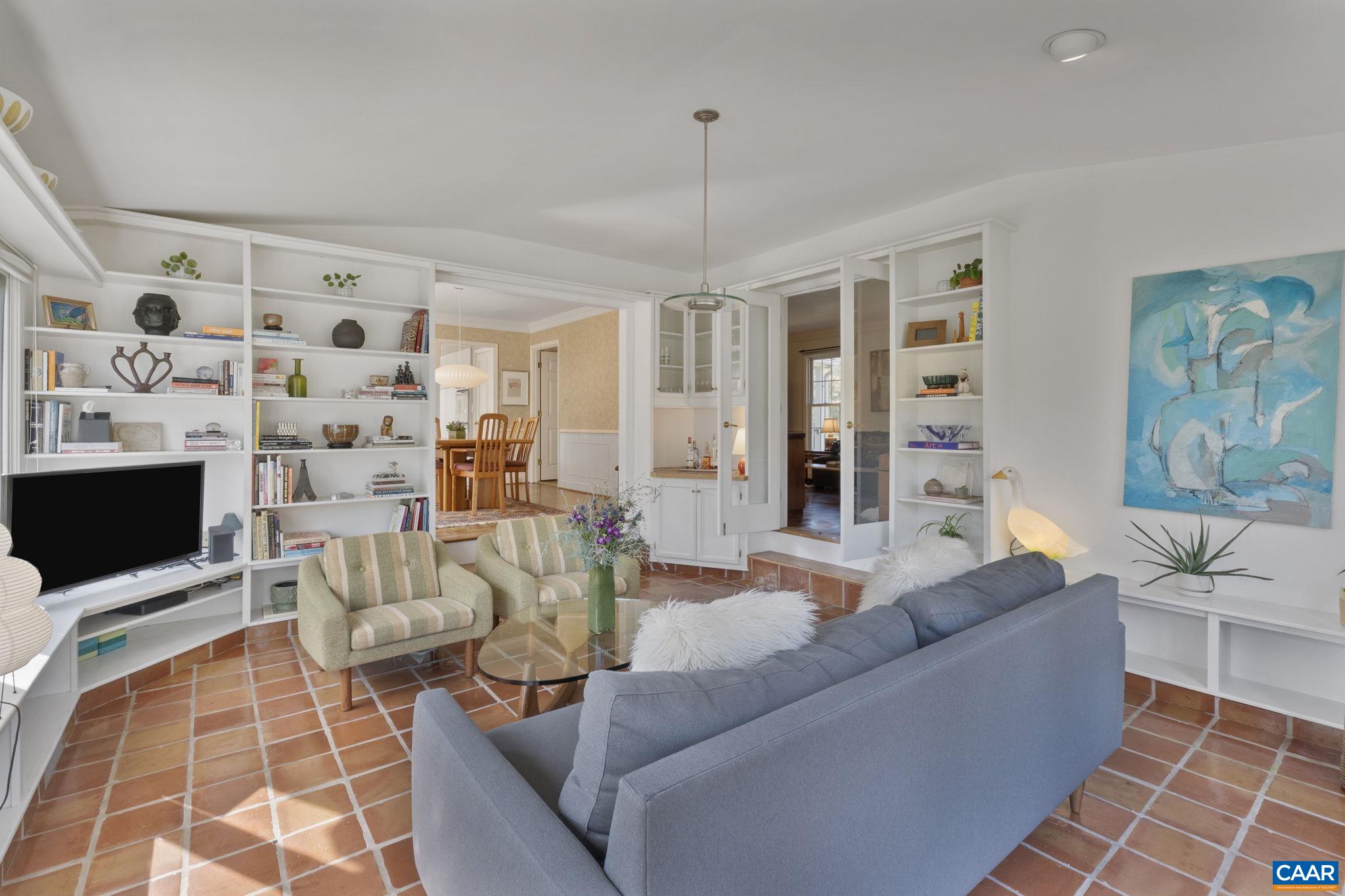 2110 Devonshire Road Charlottesville, VA 22901 - Photo 7 of 32 Gallery Image 7