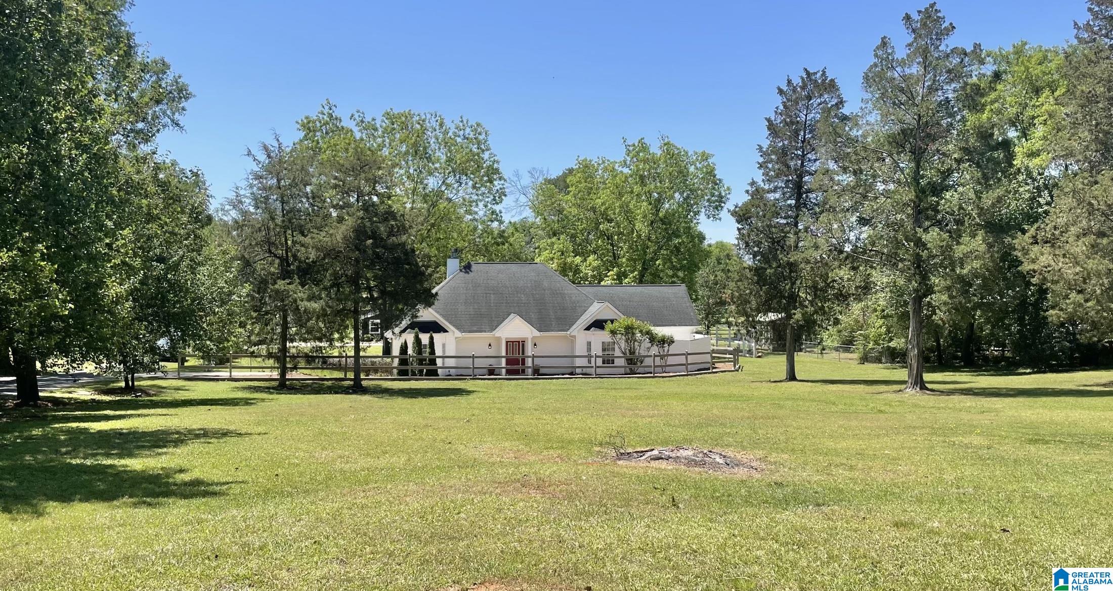 400 Fish Trap Road Cropwell, AL 35054 - Photo 2 of 54