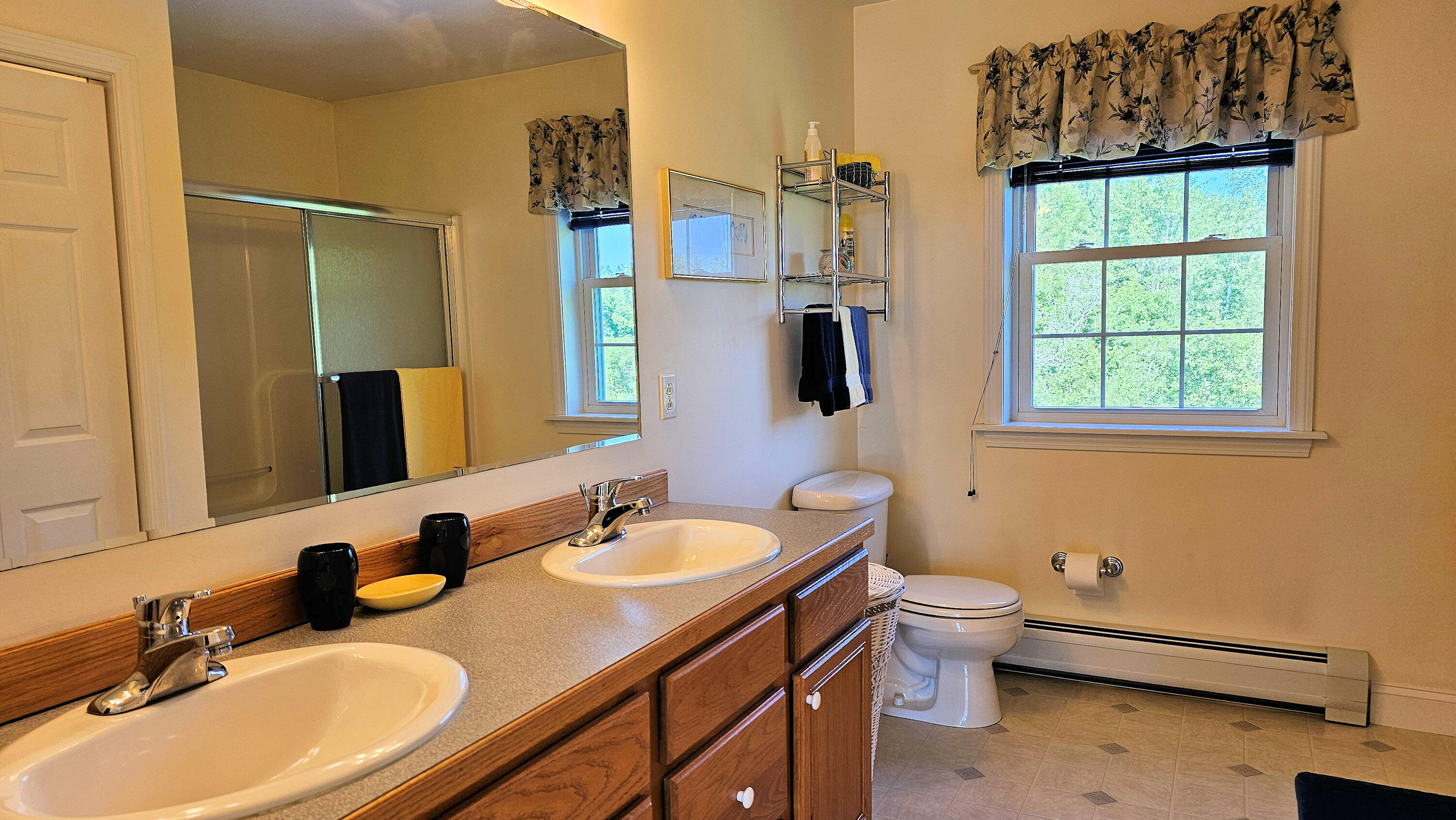 82 Chestnut Trail Bangor, ME 04401 - Photo 41 of 57 Bath 2nd Floor