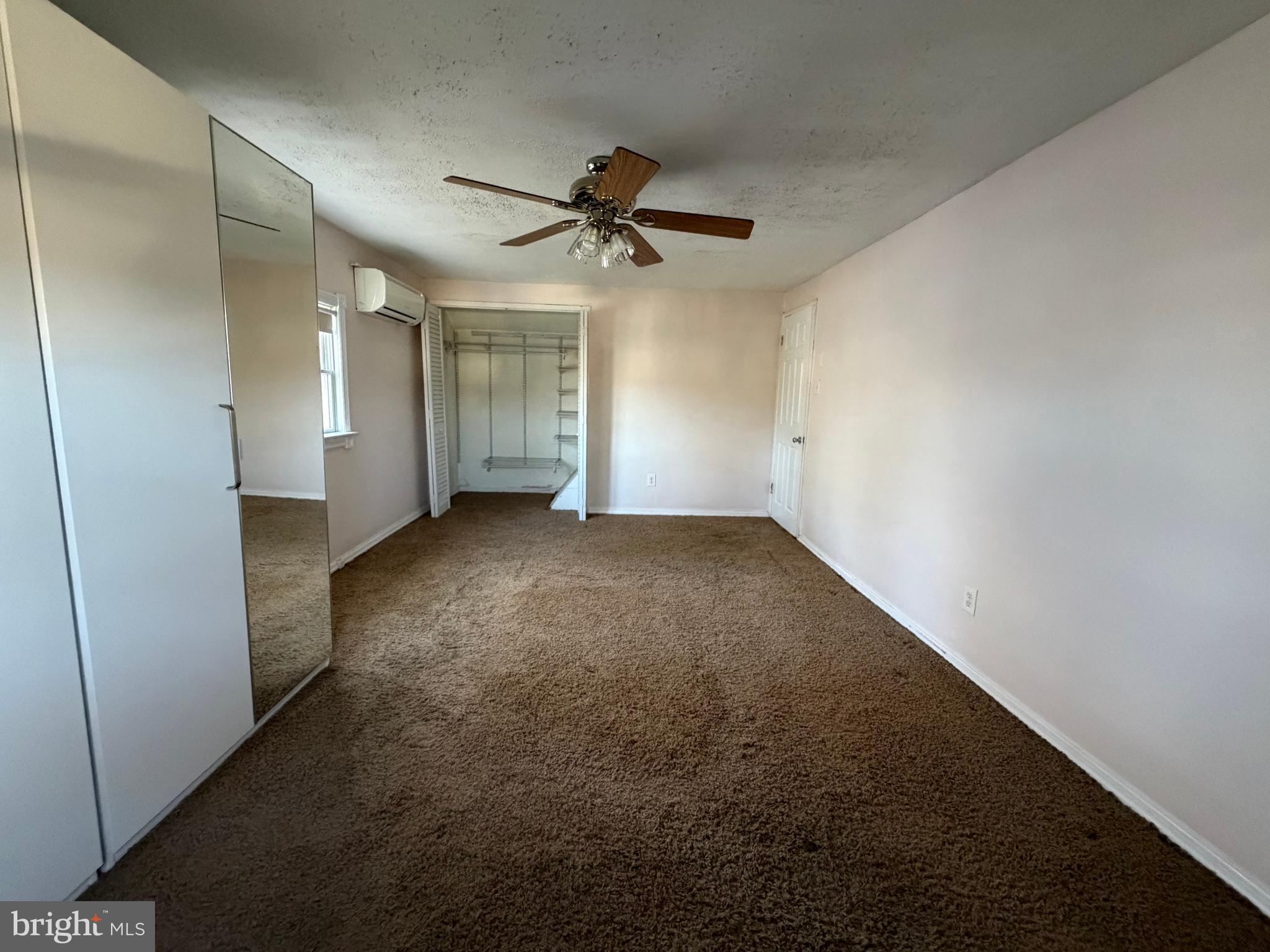 877 Quaint Street Secane, PA 19018 - Photo 27 of 35 Main
Bedroom