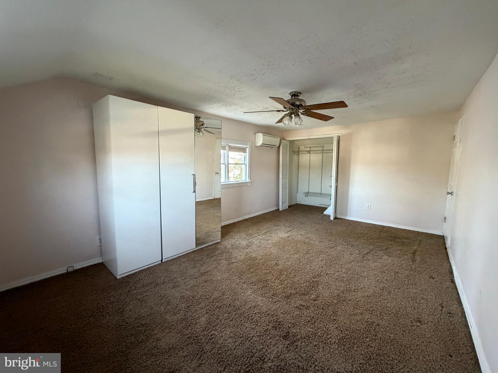 877 Quaint Street Secane, PA 19018 - Photo 28 of 35 Main Bedroom
ceiling Fan