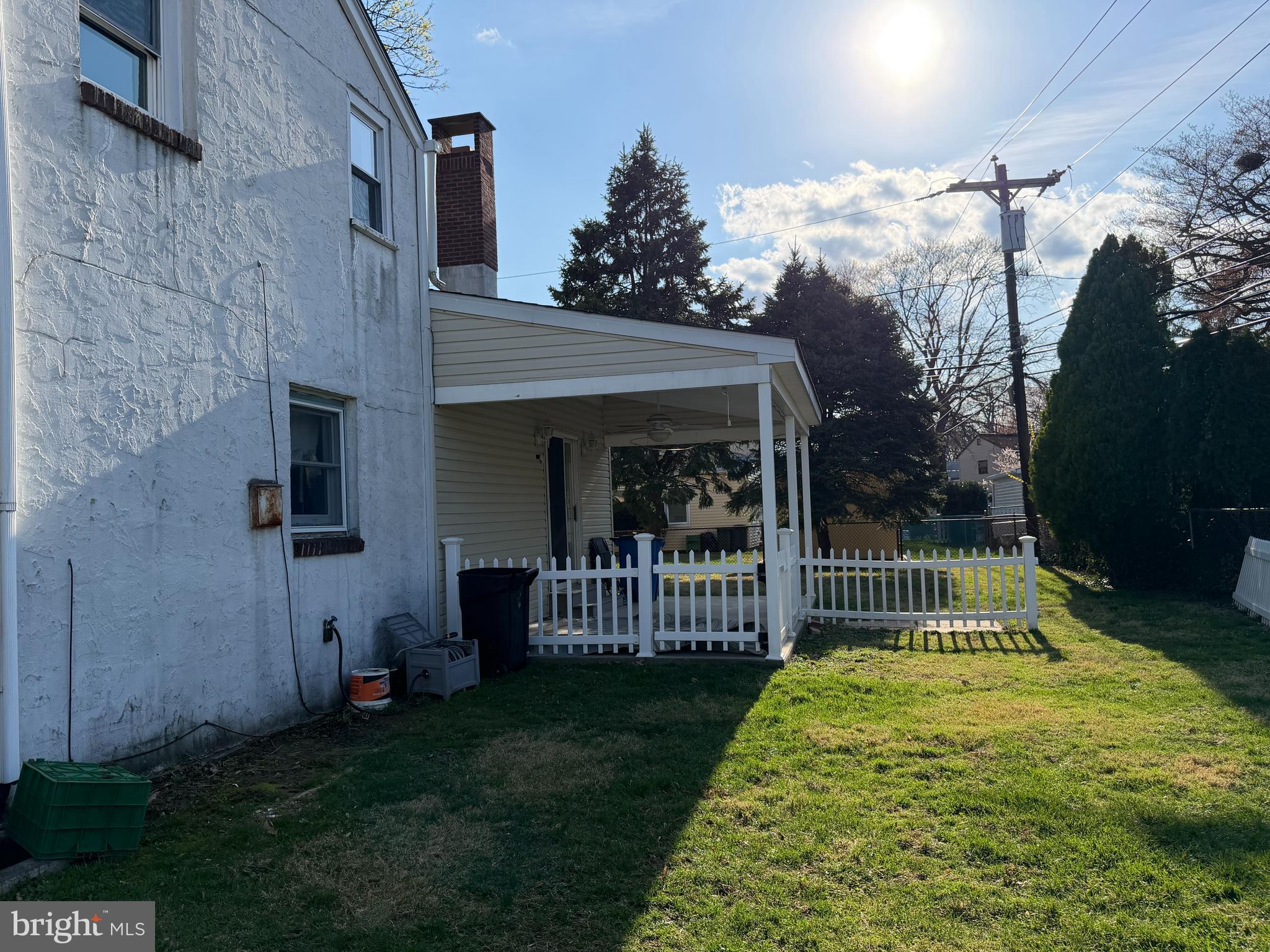 877 Quaint Street Secane, PA 19018 - Photo 4 of 35 Covered Porch/
Leading to back yard