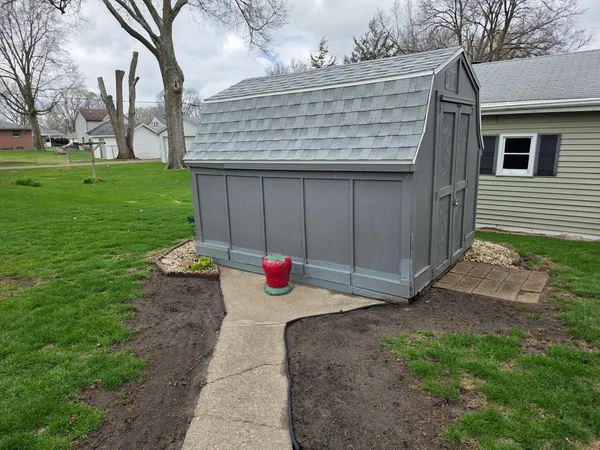 $154,900 | 610 10th Avenue, Rock Falls, IL 61071