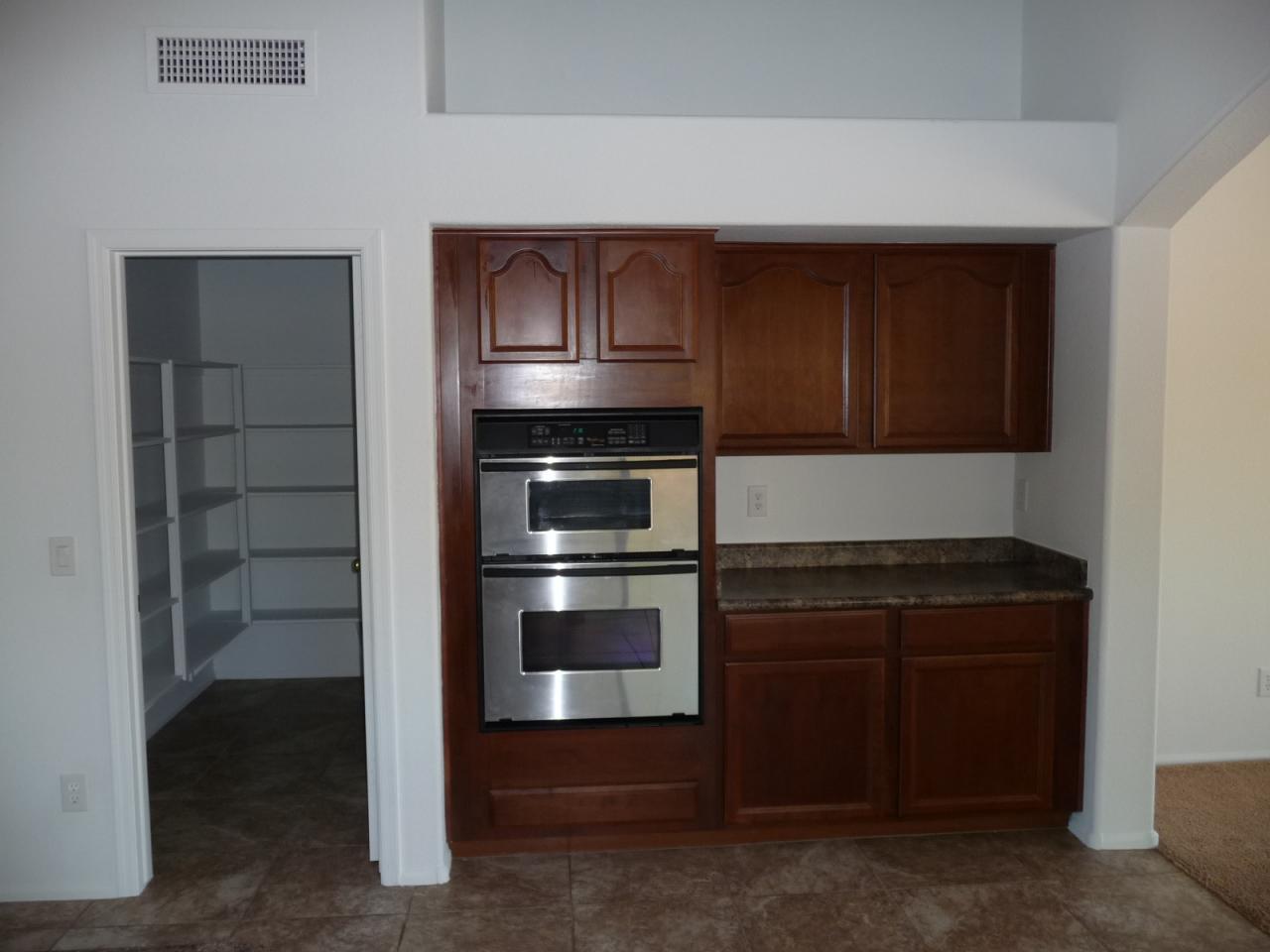 2202 West Roy Rogers Road Phoenix, AZ 85085 - Photo 5 of 17 SS DOUBLE OVEN