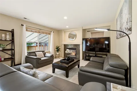 $819,950 | 5801 120th Place Southeast, Snohomish, WA 98296