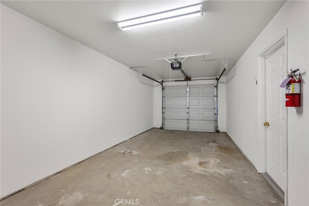 61859 Desert Air Road Joshua Tree, CA 92252 - Photo 25 of 29 Unit A