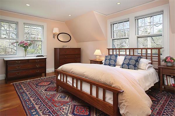 15 Lee Road Newton, MA 02467 - Photo 7 of 9