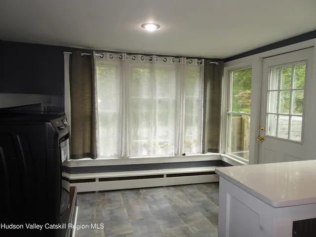 $349,900 | 9539 Highway 22, Hillsdale, NY 12529