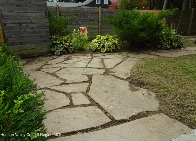 $349,900 | 9539 Highway 22, Hillsdale, NY 12529