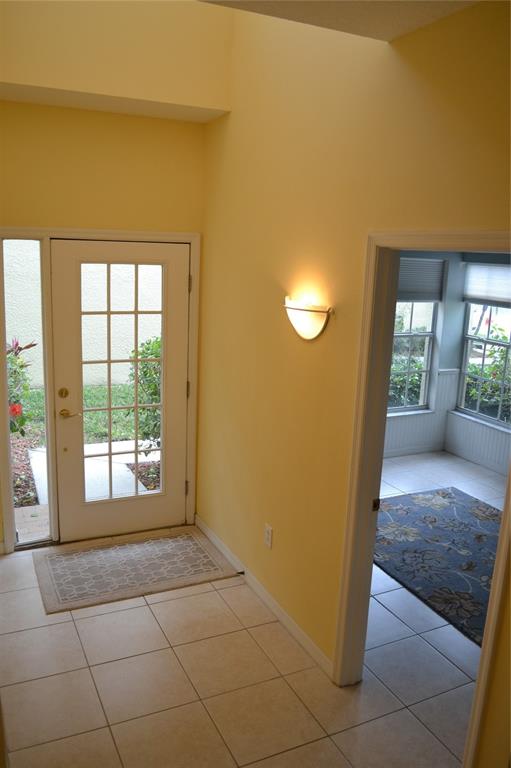 11117 Kapok Grand Circle Madeira Beach, FL 33708 - Photo 22 of 62