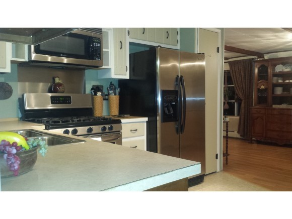 33 Arrowbrook Road Dover, NH 03820 - Photo 14 of 25