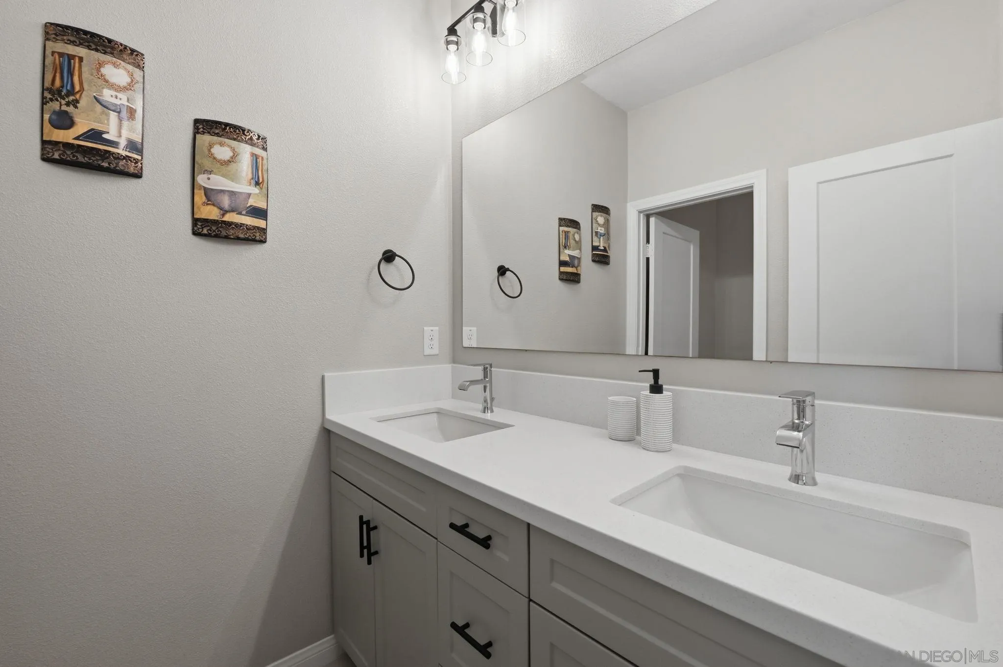 1700 Vly Oak Way Oceanside, CA 92056 - Photo 39 of 51