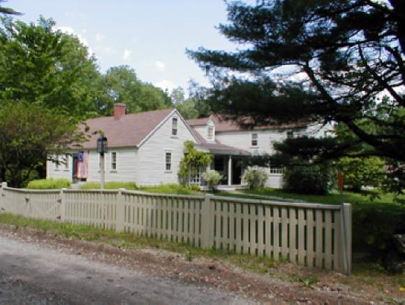 852 Broad Cove Road Hopkinton, NH 03229 - Photo 1 of 1