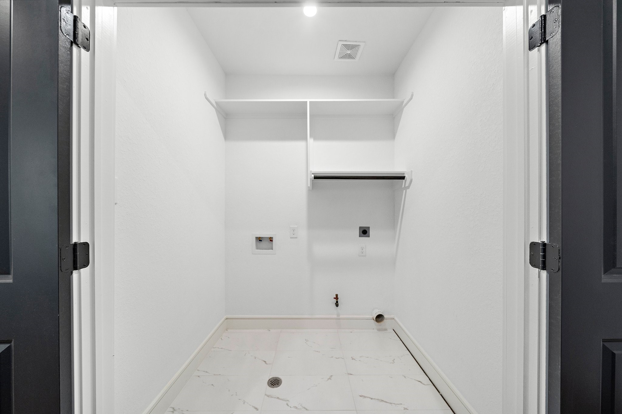 1013 East 28th Street Houston, TX 77009 - Photo 29 of 38 a view of small space