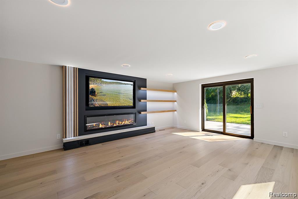 1367 West Long Lake Road Bloomfield Hills, MI 48302 - Photo 27 of 78 GetMedia.jpg