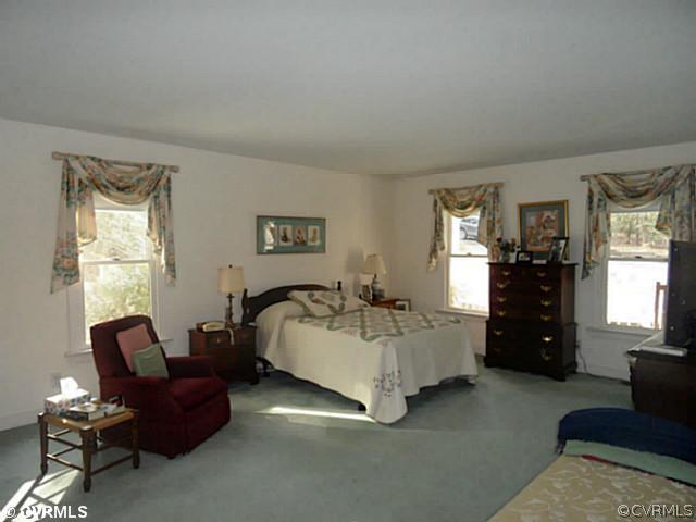 2449 Gobbler Ridge Road Powhatan, VA 23139 - Photo 10 of 24 Master Bedroom - This home has a lovely first floo