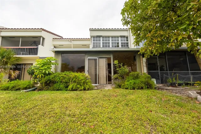 $2,700 | 6521 Racquet Club Drive, Lauderhill, FL 33319