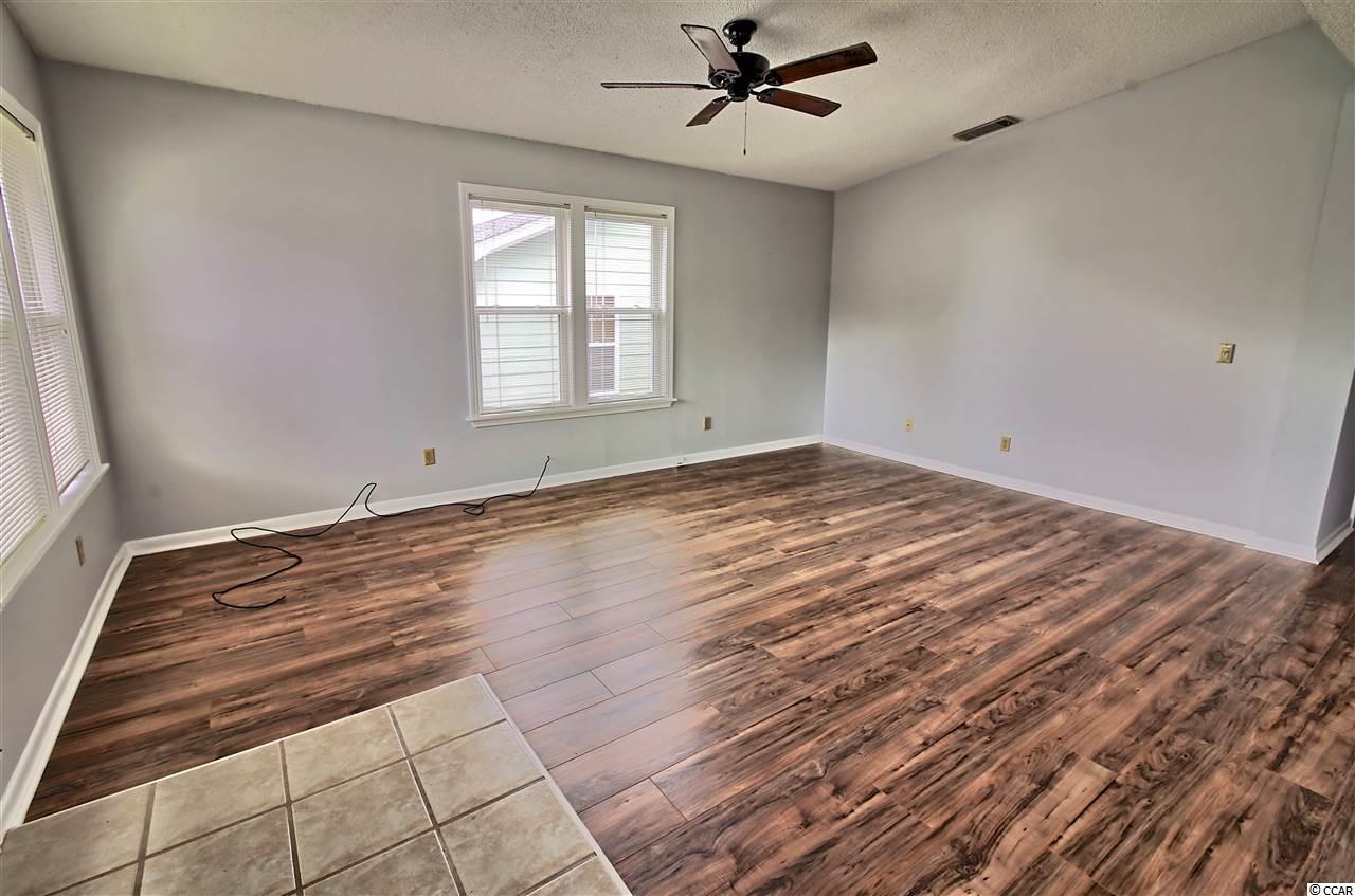 822 Starboard Court Murrells Inlet, SC 29576 - Photo 4 of 18 Gallery Image 4