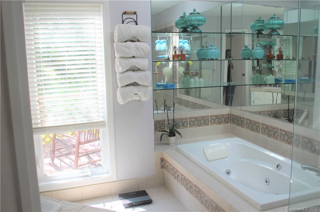7486 Old Plank Road Stanley, NC 28164 - Photo 12 of 31 Gallery Image 12