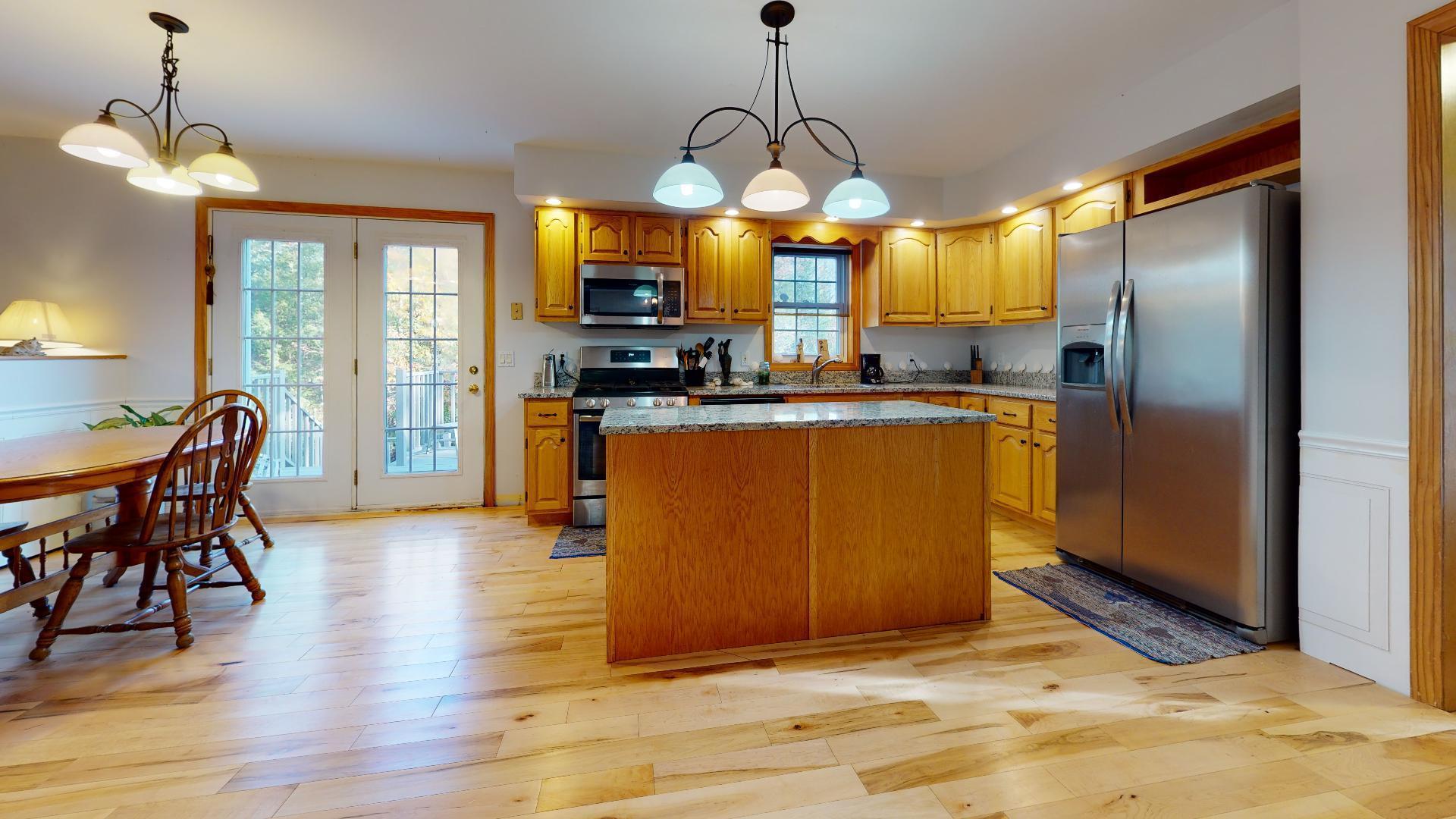 32 Highland Farm Road Wiscasset, ME 04578 - Photo 5 of 49 14-web-or-mls-32-Highland-Farm-Road-Kitc