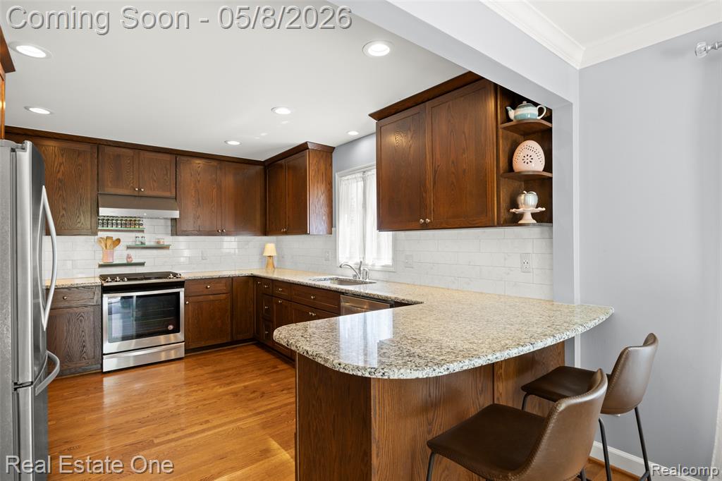 2527 Munster Road Rochester Hills, MI 48309 - Photo 10 of 49 Gallery Image 10
