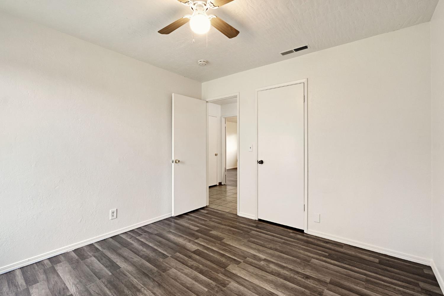 14853 West Stanislaus Avenue Kerman, CA 93630 - Photo 28 of 39