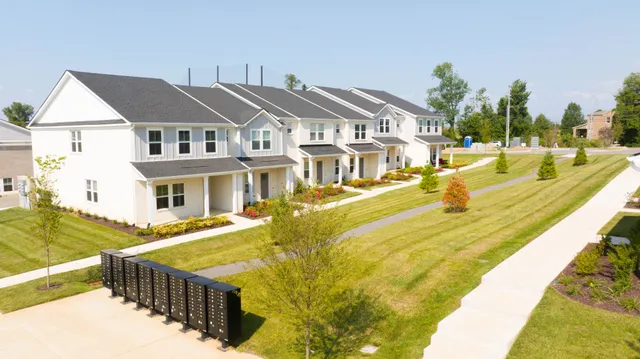 $2,200 | 204 Douglas Bend Road, Unit 405, Gallatin, TN 37066