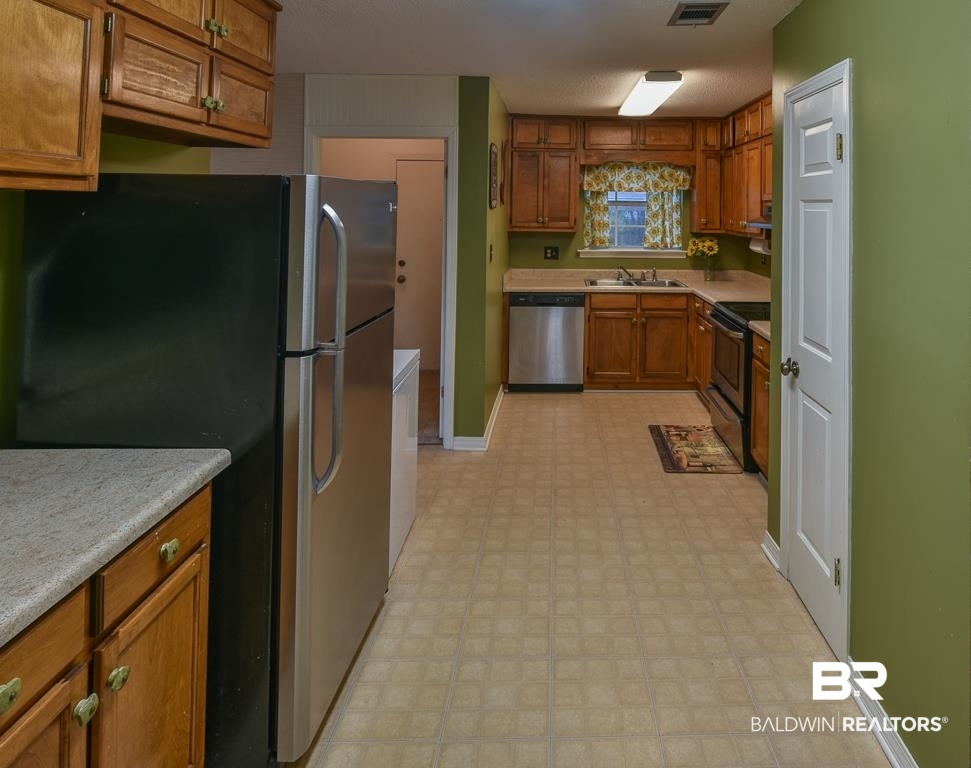 104 Lawson Road Daphne, AL 36526 - Photo 14 of 28