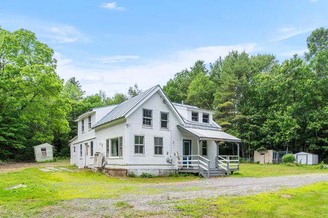 $155,000 | 499 Augusta Road, Belgrade, ME 04917