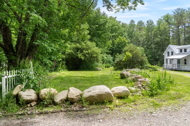 $155,000 | 499 Augusta Road, Belgrade, ME 04917