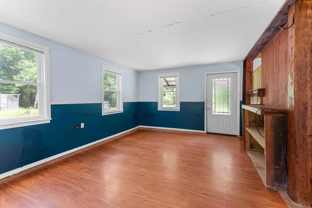 $155,000 | 499 Augusta Road, Belgrade, ME 04917