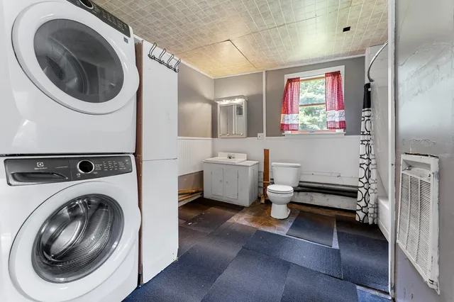 $155,000 | 499 Augusta Road, Belgrade, ME 04917