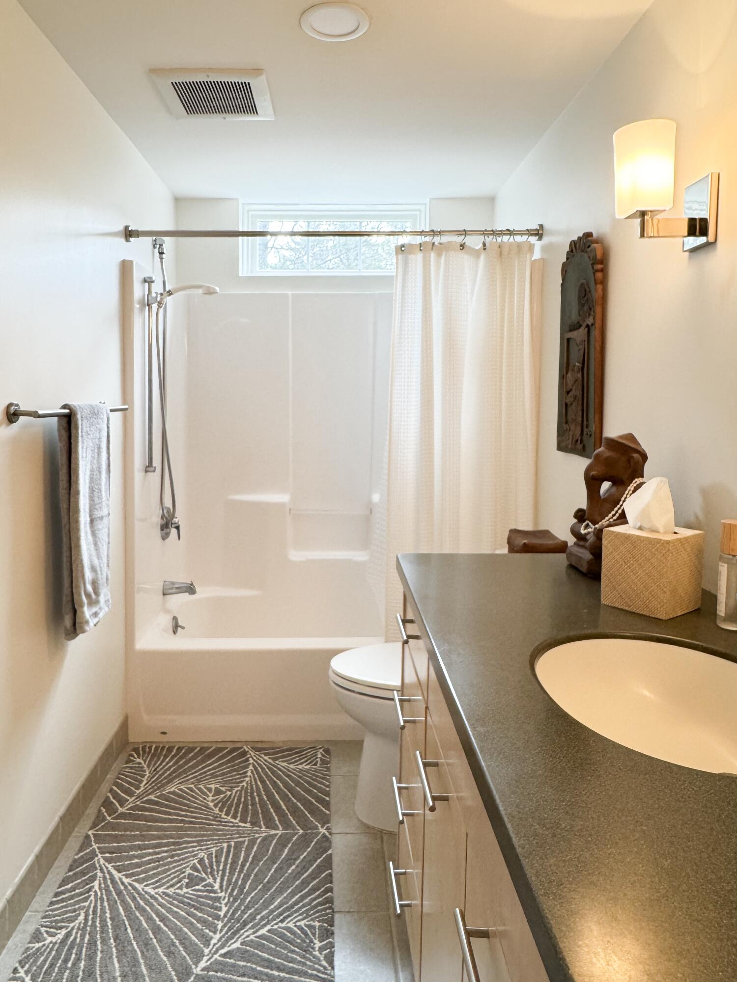 4 Schooner Ridge Road, Unit 8 Bath, ME 04530 - Photo 22 of 65 GARY Bath and Bed 1 RESIZED