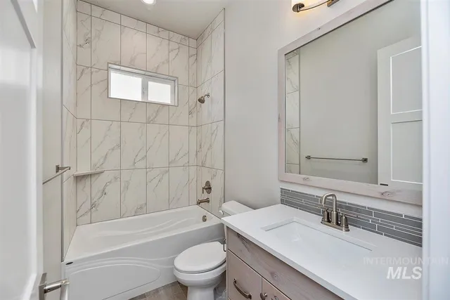 $1,195,000 | 10260 Piper Lane, Caldwell, ID 83607