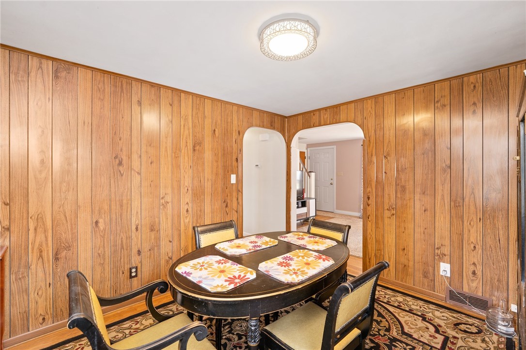 215 Clews Street Pawtucket, RI 02861 - Photo 18 of 35 Gallery Image 18