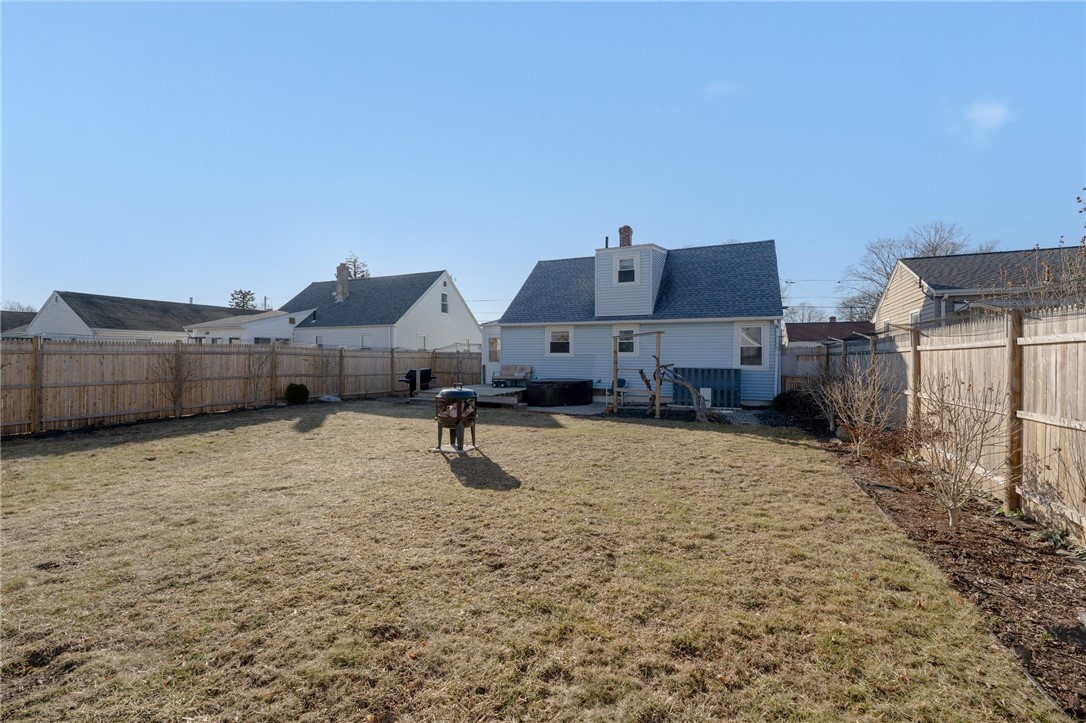215 Clews Street Pawtucket, RI 02861 - Photo 5 of 35 Gallery Image 5