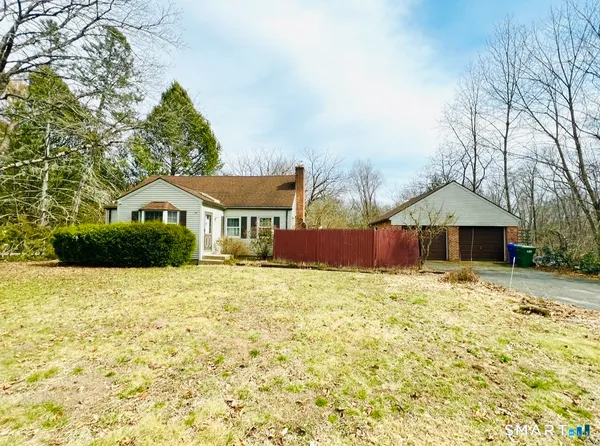 $339,900 | 95 Dyer Avenue, Canton, CT 06019