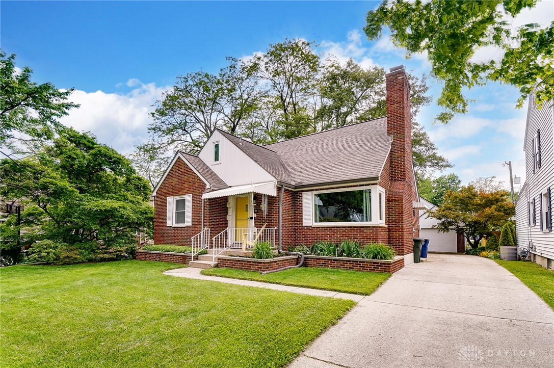 721 Devonshire Road Dayton, OH 45419 - Photo 2 of 59