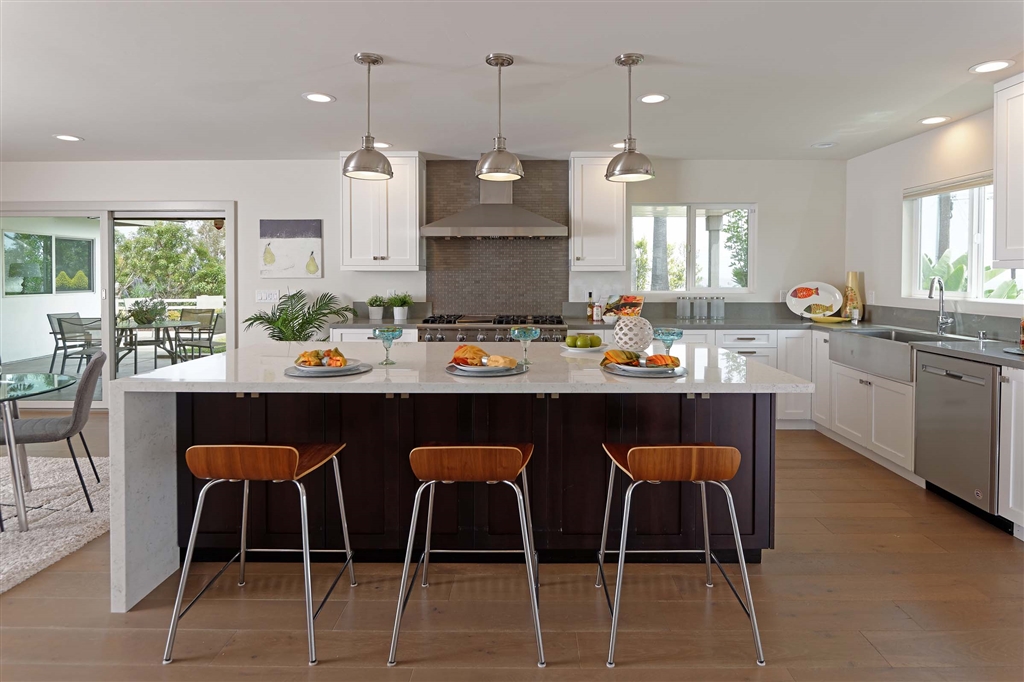 5615 Soledad Road La Jolla, CA 92037 - Photo 2 of 25