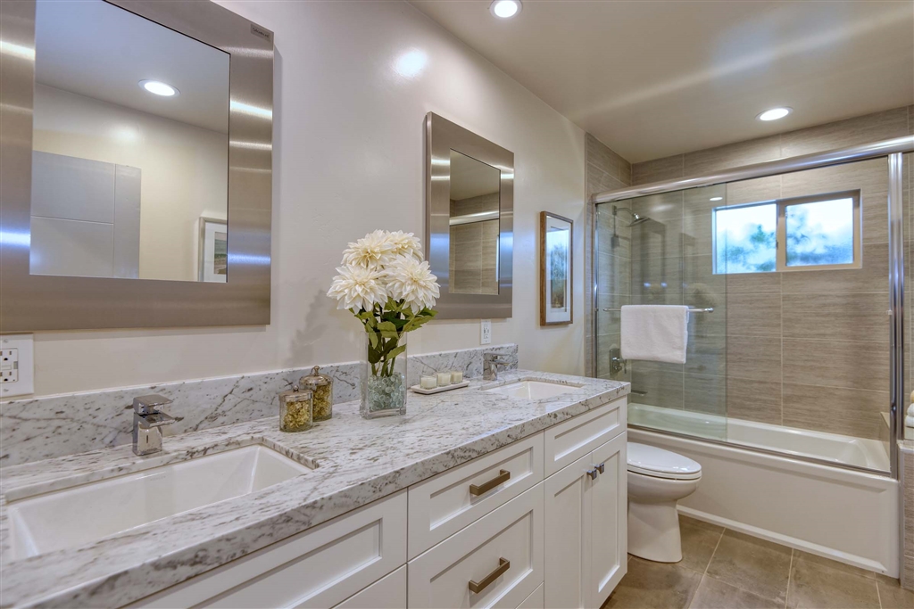 5615 Soledad Road La Jolla, CA 92037 - Photo 13 of 25