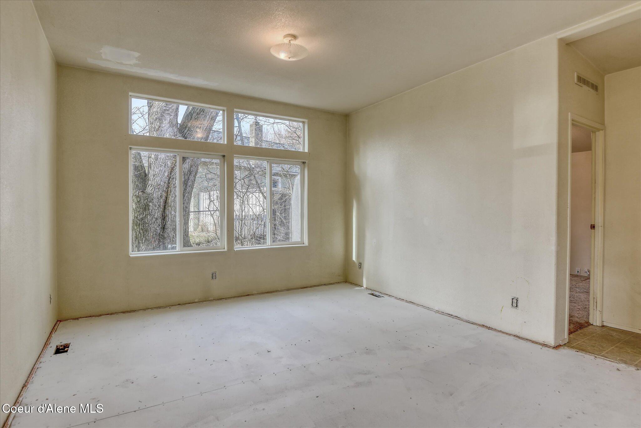 4595 West Reeves Street Coeur D'Alene, ID 83814 - Photo 9 of 33 15-111852196