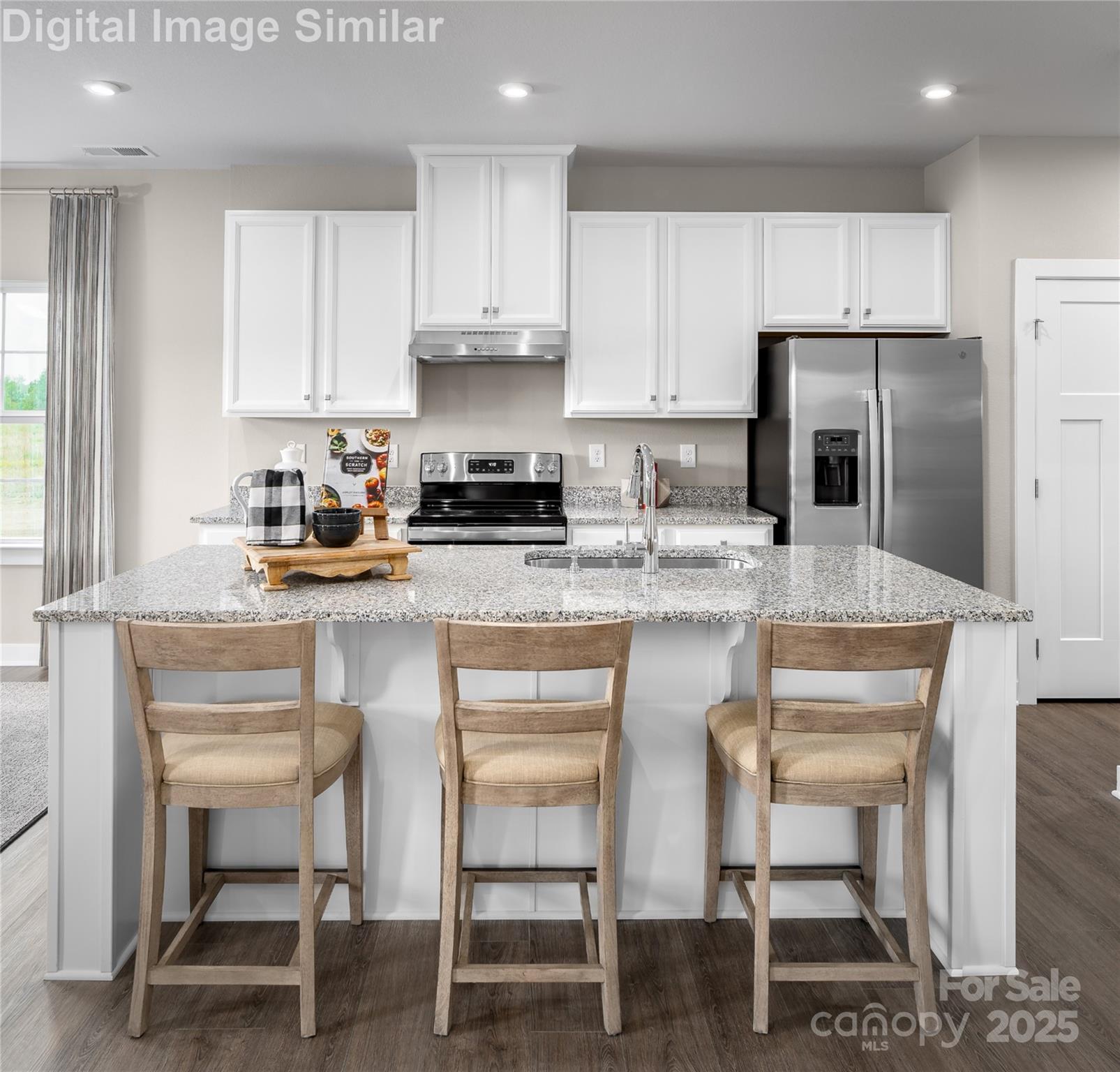 4026 Miranda Road Charlotte, NC 28216 - Photo 2 of 26 Gallery Image 2