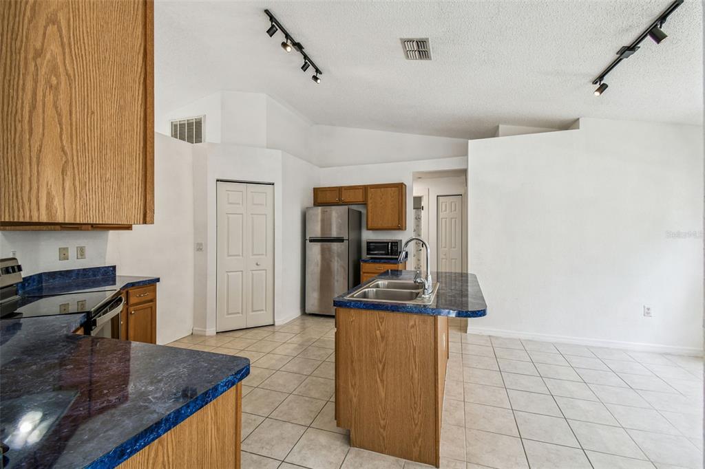 2222 Champlain Avenue Spring Hill, FL 34609 - Photo 26 of 74